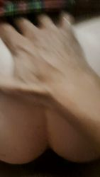Ma sextape amateur française avec double pénétration et éjac interne, la salope en lingerie aime ça