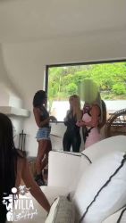 Série francaise porno amateur – La villa de LittleAngel Episode 7