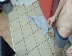 Amateur sex tape doggy style on the floor