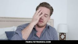 Je baise ma demi soeur super sexy pendant que je parle a sa mere