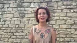 Deux Frenchies à croquer, l’objectif de Mathilda, 33ans !