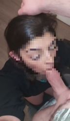 Je me fais sucer par ma copine brune