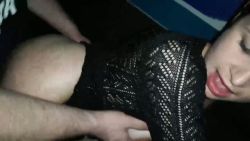 Epouse offerte a un groupe de mec devant son mari