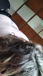 Fellation bien baveuse de ma femme