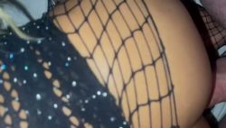 Jeune couple amateur baise sur du BOOBA