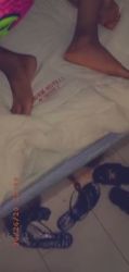 Chienne black prend son pied dans une bonne baise