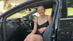 Ruby, 24 años, ¡se lanza al placer a tres bandas!