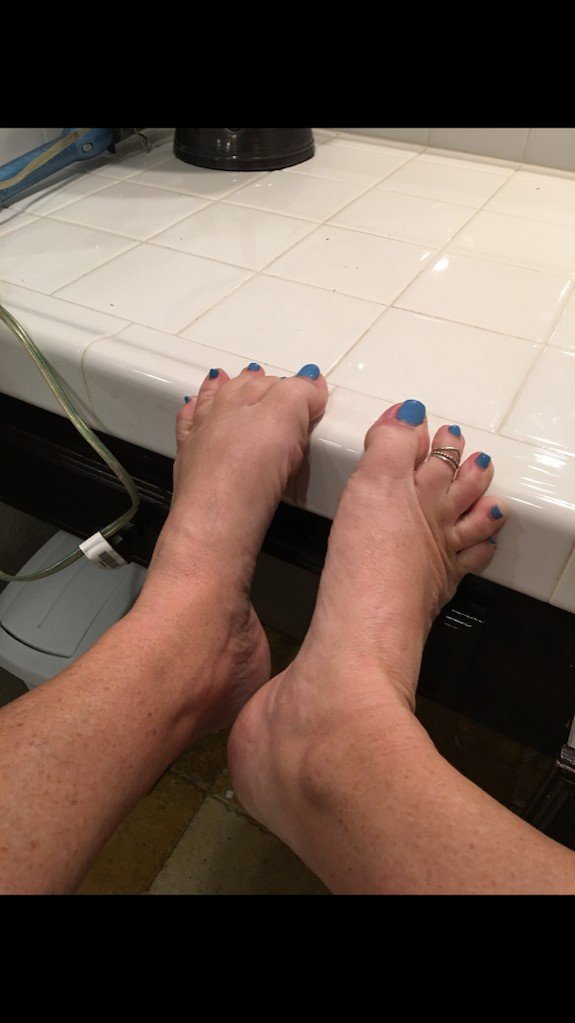 MILF Sexy Feet | Mom Foot fetish n°8