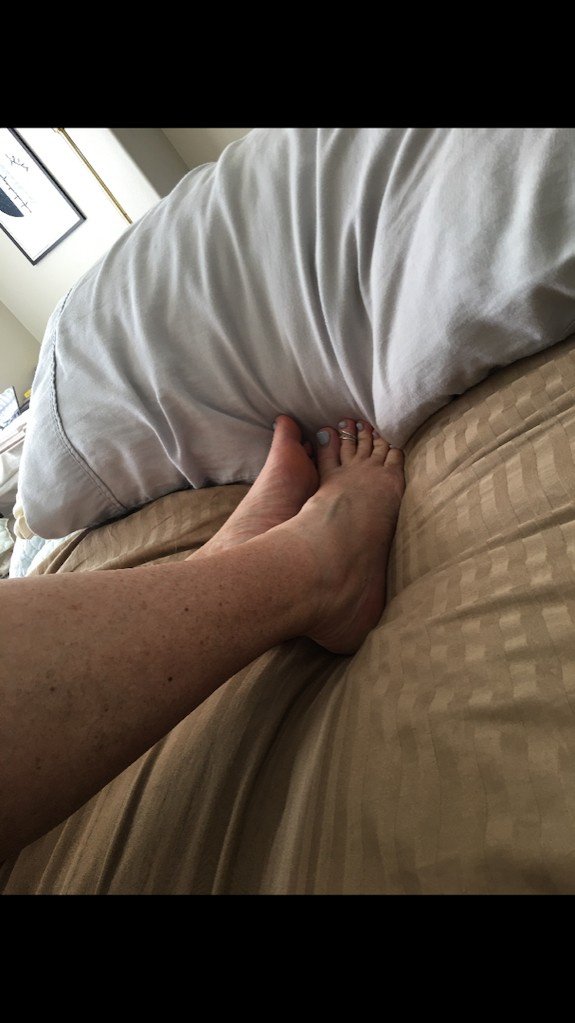 MILF Sexy Feet | Mom Foot fetish n°14
