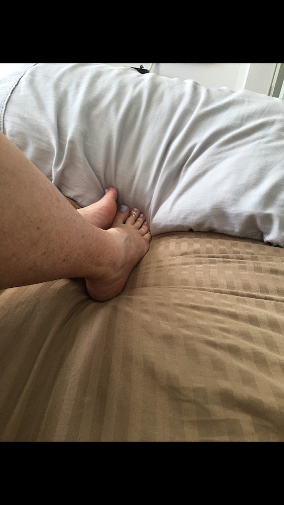 MILF Sexy Feet | Mom Foot fetish n°15