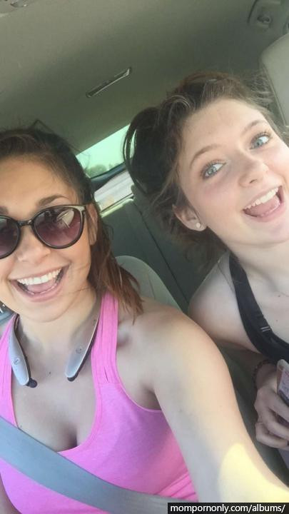 Young mom show’s her beautiful body, Snapchat stepsons nudes n°63