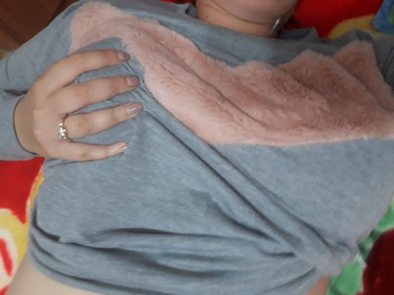 My mom can’t stop sending me sexy pics n°6