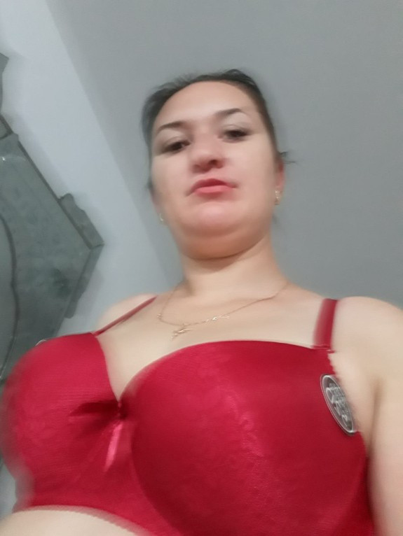 My mom can’t stop sending me sexy pics n°41