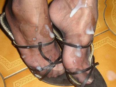 Shoejob High Heels fetish cum on Feet, Soles n°54