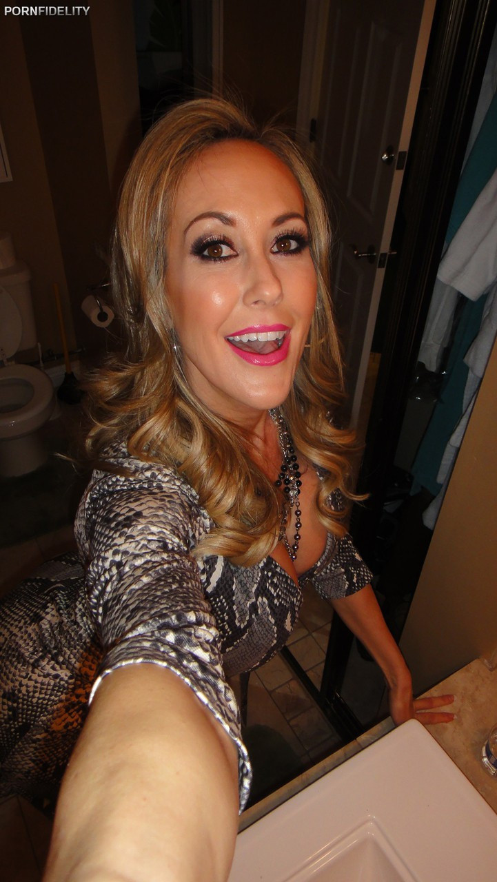 Brandi Love PornStar Compilation n°69