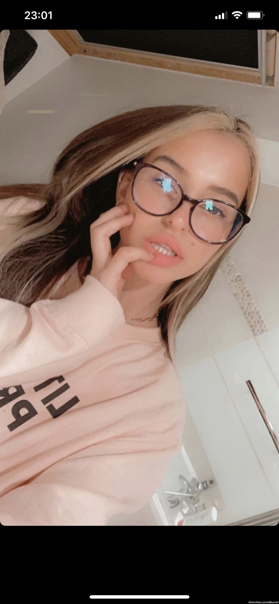 Instagram Léa Elui nue photos sexy n°42