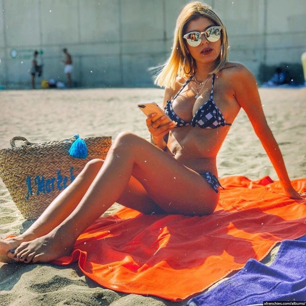 Sarah Lopez des anges, photos sexys en lingerie et sous-vêtements n°78