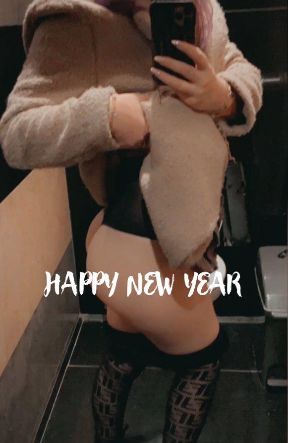 All leaks onlyfans and snapchat nudes of Chelxie part 2 n°44