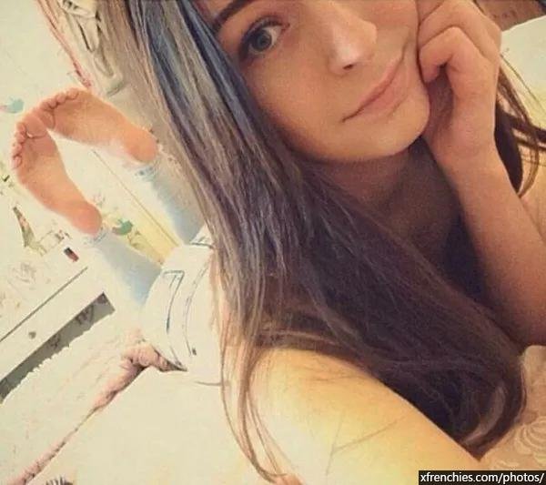 Compil fétichiste des pieds, photos de pieds part 1 n°10