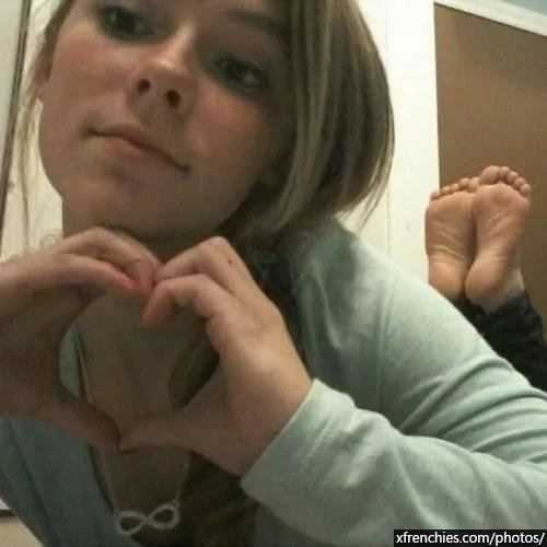Compil fétichiste des pieds, photos de pieds part 1 n°27