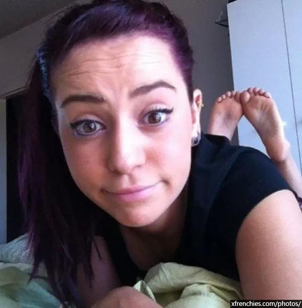 Compil fétichiste des pieds, photos de pieds part 1 n°40
