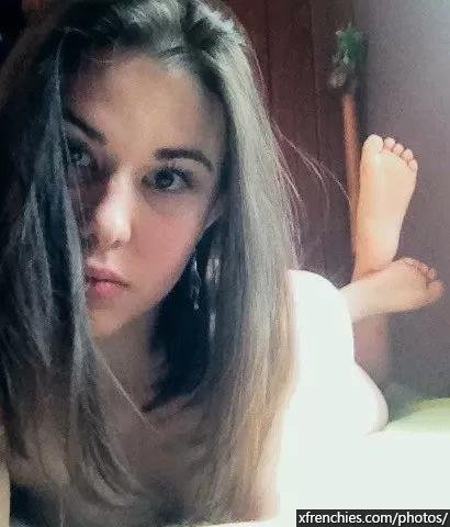 Compil fétichiste des pieds, photos de pieds amateur part 2 n°56